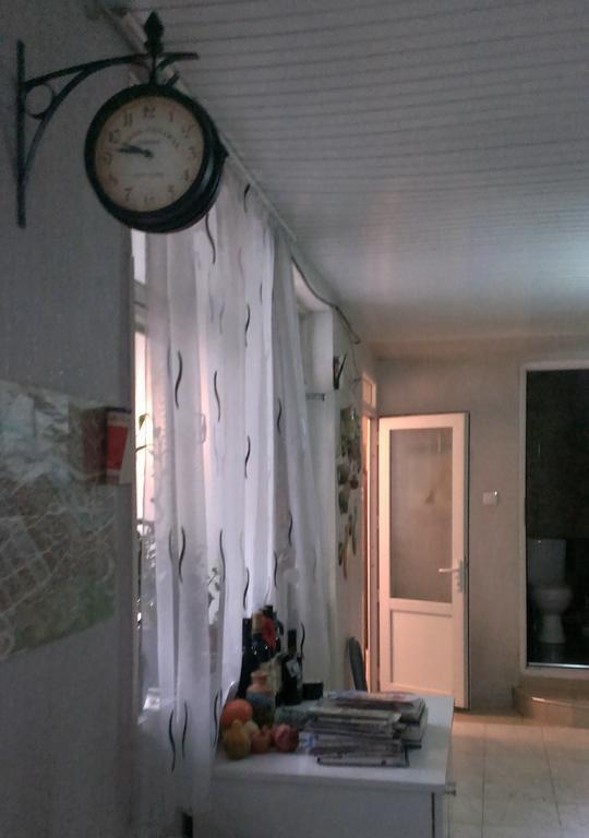 Guest House Hello Тбилиси Екстериор снимка
