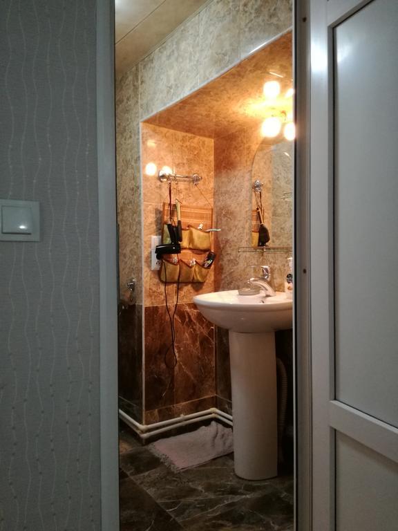 Guest House Hello Тбилиси Екстериор снимка