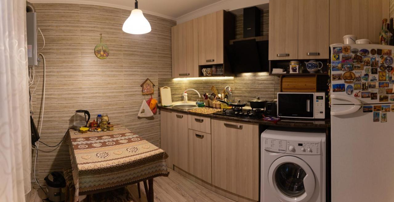 Guest House Hello Тбилиси Екстериор снимка